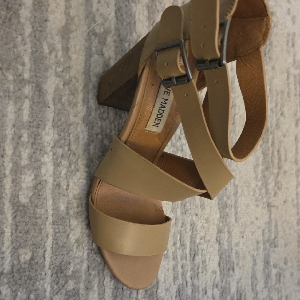 Steve Madden Beige Block Heel Sandals